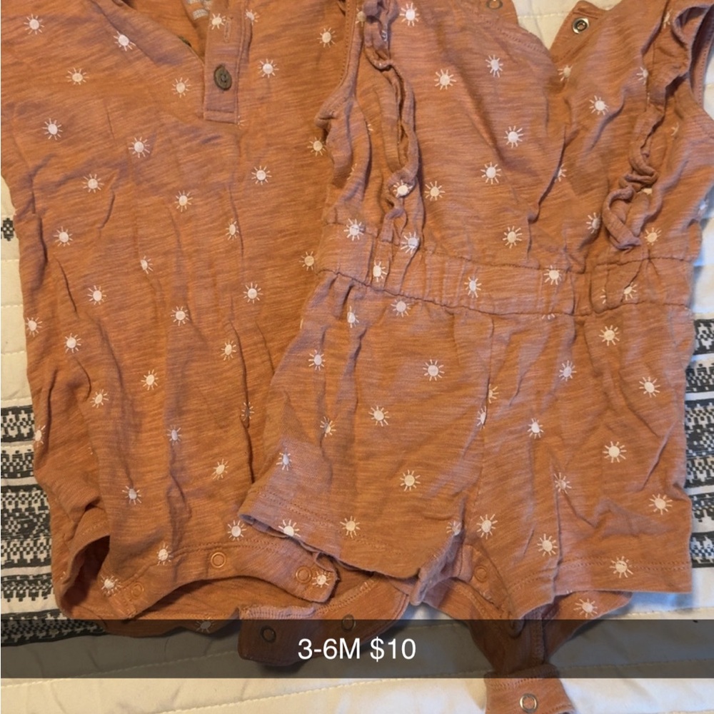 Cloud Island Sunburst Romper - Tan B/G twin set